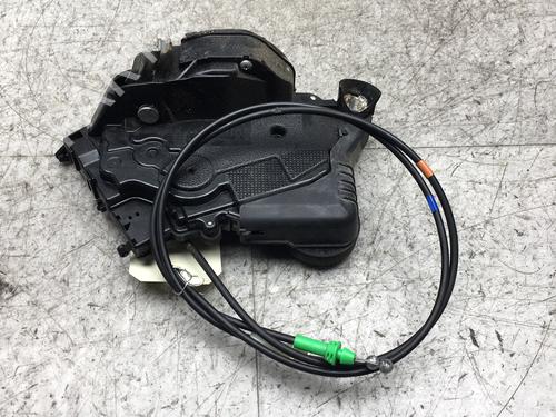 Used Front right lock TOYOTA YARIS (_P9_) 1.3 VVT-i (SCP90_, SCP90R) (87 hp) 25547023