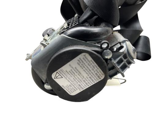 front-right-seatbelt-fiat-punto-evo-199_-2008-26879804 main image