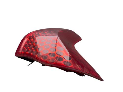 Used Right taillight PEUGEOT 3008 I MPV (0U_) 1.6 HDi (109 hp) 32390215