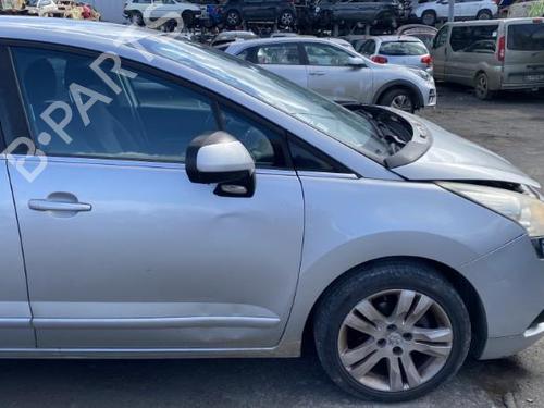Front wiper motor PEUGEOT 5008 (0U_, 0E_) 1.6 HDi | BP25507364M29 