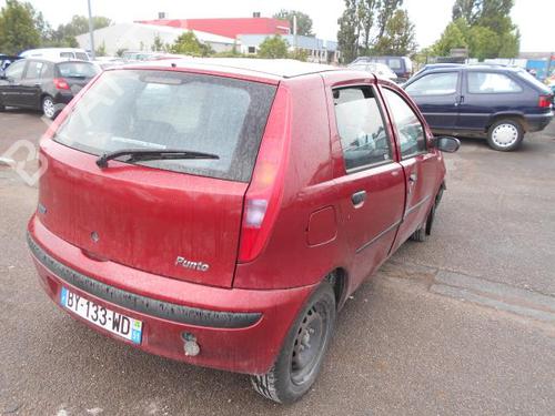 Module électronique FIAT PUNTO (188_) 1.9 DS 60 (188.031, .051, .231, .251) | BP25523098M83 