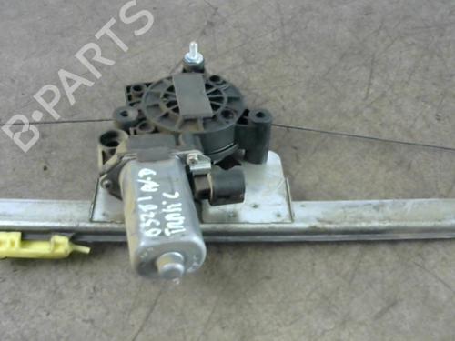 Used Front right window mechanism Front right window mechanism RENAULT TRAFIC II Van (FL) 2.5 dCi 145 (FL0J) (146 hp) 25519602 25519602