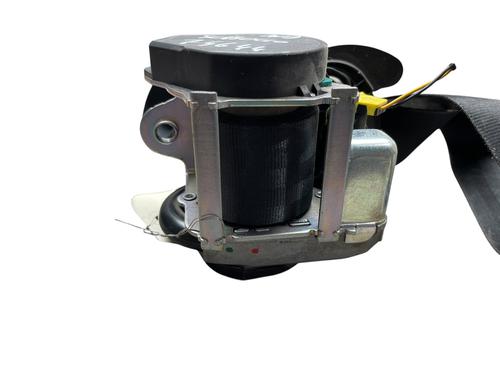 front-right-seatbelt-vw-scirocco-iii-137-138-2008-2009-2010-2011-2012-2013-2014-2015-2016-2017-2018-32985845 main image