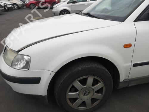 Right headlight VW PASSAT B5 (3B2) 1.9 TDI | BP25556330C29  - Image 10