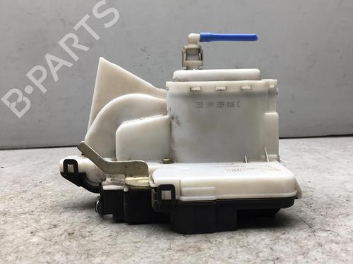 Rear right lock VW POLO III (6N1) 55 1.3 | BP25555811C99 