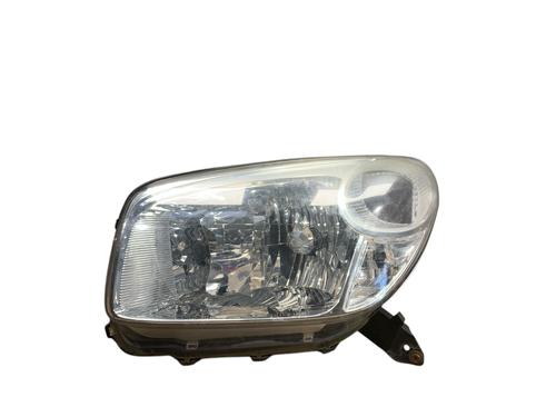 Faro izquierdo TOYOTA RAV 4 II (_A2_) 2.0 D 4WD (CLA20_, CLA21_, CLA20R, CLA21R) (116 hp) 25545159