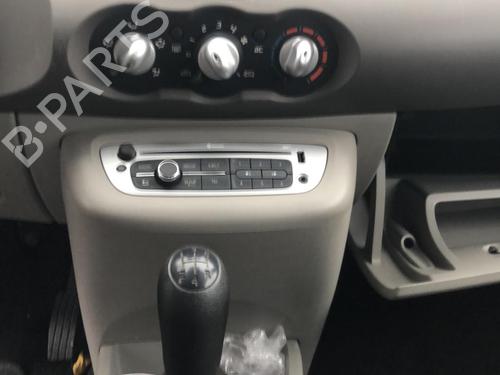 Right taillight RENAULT TWINGO II (CN0_) 1.5 dCi 75 | BP25581420C35  - Image 20