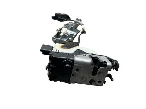 front-right-lock-peugeot-2008-i-cu_-2013-31762016 main image