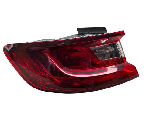 left-taillight-renault-megane-iv-hatchback-b9amn_-2015-31625269 main image