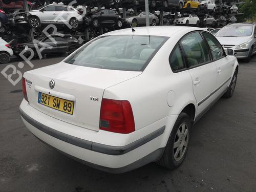 Right headlight VW PASSAT B5 (3B2) 1.9 TDI | BP25556330C29 - Image 23