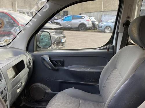 Front right lock CITROËN BERLINGO / BERLINGO FIRST MPV (MF_, GJK_, GFK_) 1.6 HDI 90 (MF9HX) | BP25567329C97 