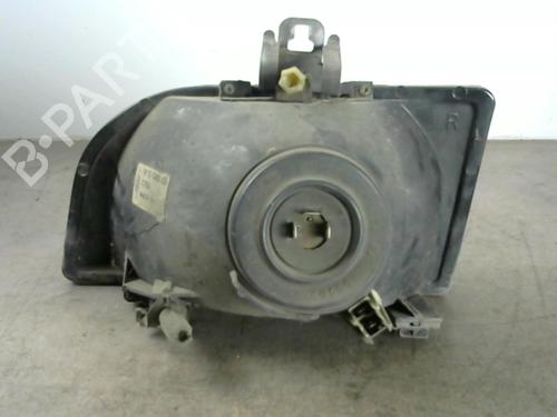 Used Right headlight FORD FIESTA III (GFJ) 1.8 D (60 hp) 25576997
