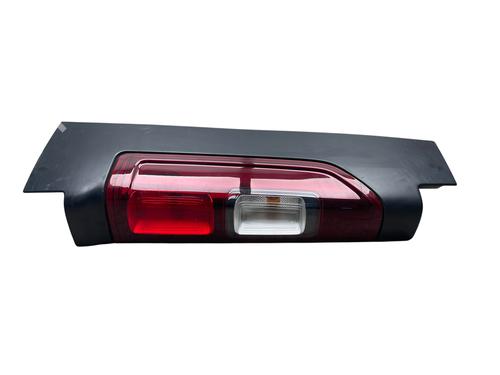 Left taillight RENAULT TRAFIC III Van (FG_) 1.6 dCi 115 (FGMD) | BP28584881C34 - Image 2
