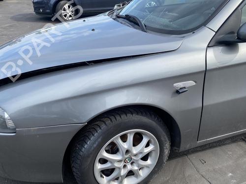 Front windshield wiper arm ALFA ROMEO 147 (937_) 1.6 16V T.SPARK (937.AXA1A, 937.AXB1A, 937.BXB1A) | BP25547782C143 