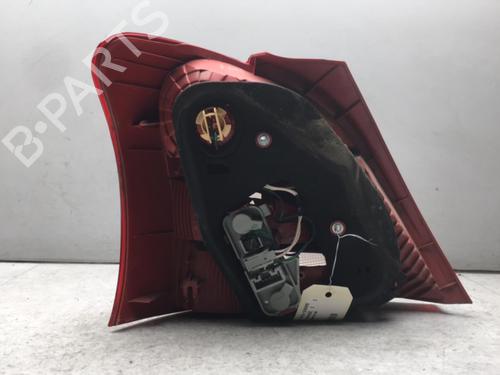 Used Right taillight TOYOTA YARIS (_P9_) 1.0 VVT-i (KSP90_, KSP90R) (69 hp) 25581842