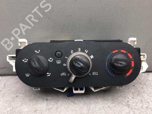 Commande Chauffage RENAULT TWINGO II (CN0_) 1.2 (CN0D) (58 hp) 25520570