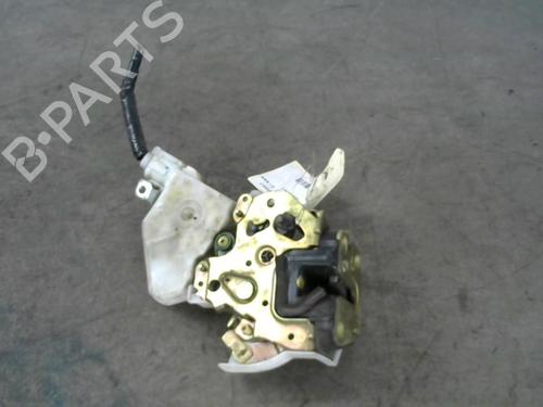 Used Rear left lock NISSAN X-TRAIL I (T30) 2.2 dCi 4x4 (136 hp) 25553417