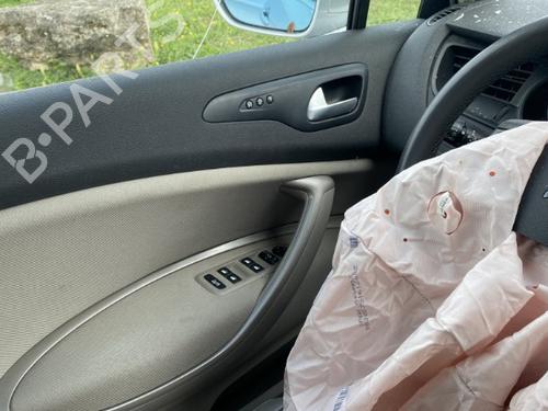 Switch CITROËN C5 III (RD_) 2.0 HDi 150 / BlueHDi 150 (RDRHEA, RDRHE8, RDAHRM,... | BP25513201I30 - Image 27