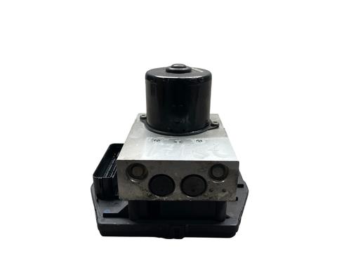 Used ABS pump ABS pump MERCEDES-BENZ C-CLASS (W203) C 220 CDI (203.006) (136 hp) 32204646 32204646