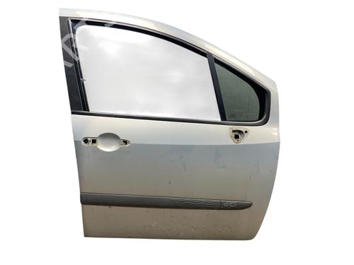 Porte avant droite RENAULT MODUS / GRAND MODUS (F/JP0_) 1.5 dCi (FP0D, JP0D) (82 hp) 30675047