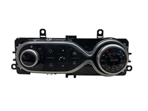 climate-control-renault-clio-iv-bh_-2012-2013-2014-2015-2016-2017-2018-2019-2020-2021-29973839 main image