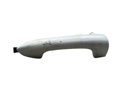 Used Front right exterior door handle KIA CEE'D Sportswagon (JD) 1.6 CRDi 128 (128 hp) 27659145