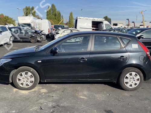 HYUNDAI i30 (FD) 1.6 CRDi 2493803