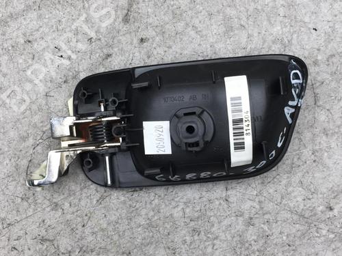Used Front right interior door handle Front right interior door handle CHRYSLER 300C Touring (LX, LE) 3.0 CRD (218 hp) 25547495 25547495
