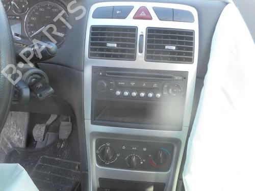 Left front window motor PEUGEOT 307 Break (3E) 1.6 HDi 110 | BP25537528E21 - Image 15