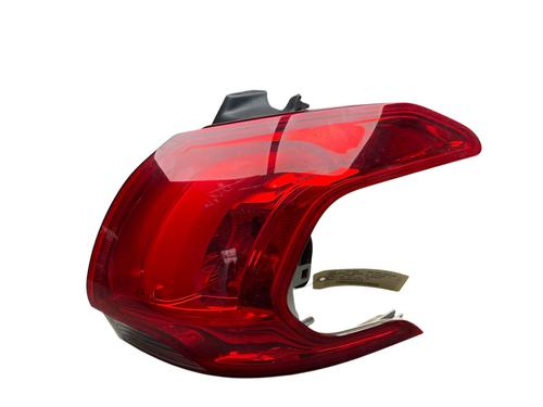 right-taillight-peugeot-2008-i-cu_-2013-34526217 main image