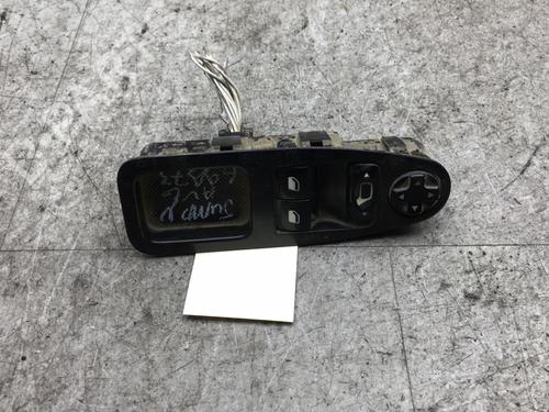Used Left front window switch CITROËN JUMPY II Van 2.0 HDi 140 (136 hp) 25541290