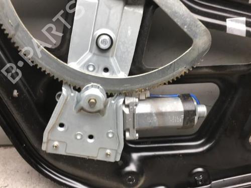 Front right window mechanism MERCEDES-BENZ SPRINTER 2-t Van (B901, B902) 211 CDI (901.661, 901.662, 902.661, 902.662) | BP25528284C23 