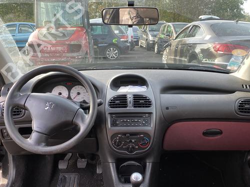 Expansion tank PEUGEOT 206 Hatchback (2A/C) 1.4 i | BP25566412C120 