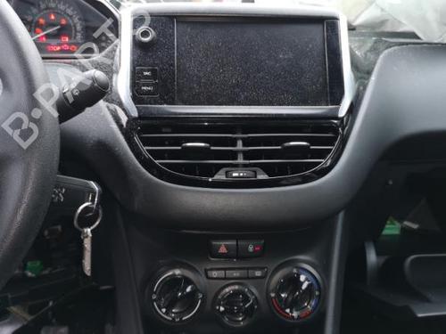 Front wiper motor PEUGEOT 208 I (CA_, CC_) 1.6 HDi / BlueHDi 75 | BP25515724M29 