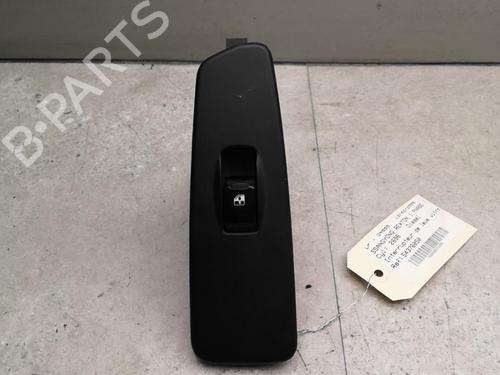 right-rear-window-switch-ssangyong-rexton-rexton-ii-gab_-2002-25585250 main image