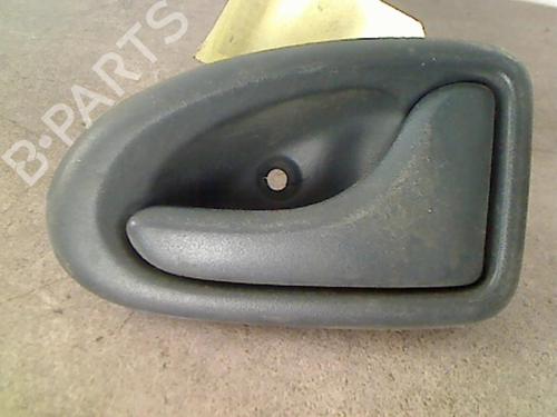 Used Front right interior door handle RENAULT MEGANE I (BA0/1_) [1995-2004]  25583943