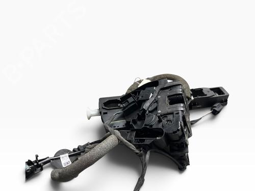 rear-right-lock-renault-megane-iv-hatchback-b9amn_-2015-36445837 main image