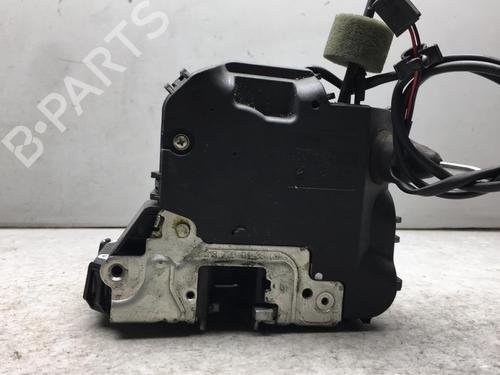 Front right lock MERCEDES-BENZ CLS (C219) CLS 320 CDI (219.322) | BP25556491C97 