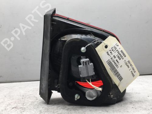 Right tailgate light VW TIGUAN (5N_) 2.0 TDI | BP25556020C80 