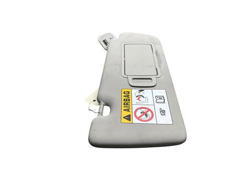 right-sun-visor-renault-megane-iv-hatchback-b9amn_-2015-34480784 main image