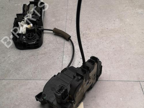 Høyre foran lås RENAULT MEGANE III Hatchback (BZ0/1_, B3_) 1.5 dCi (BZ09, BZ0D, BZ1W, BZ29, BZ14) (110 hp) 25523984