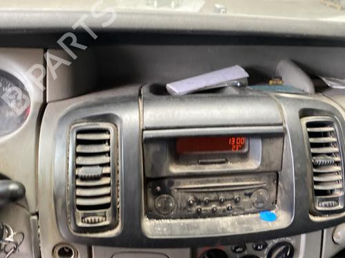 Left front indicator RENAULT TRAFIC II Van (FL) 1.9 dCi 80 (FL0B) | BP29918228C32 - Image 18