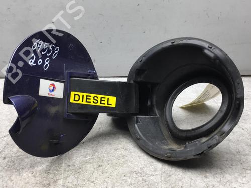 Fuel flap PEUGEOT 208 I (CA_, CC_) 1.6 HDi / BlueHDi 75 | BP25571786C131