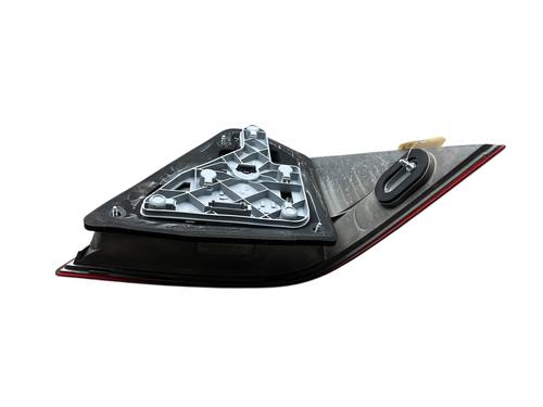 left-taillight-mercedes-benz-c-class-w203-2000-2001-2002-2003-2004-2005-2006-2007-28809537 main image