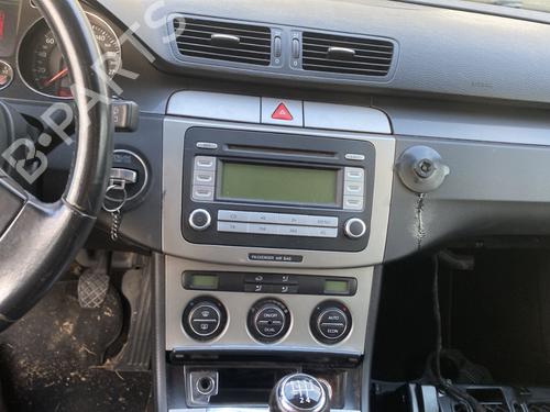 Right taillight VW PASSAT B6 Variant (3C5) 1.9 TDI | BP29069380C35  - Image 18