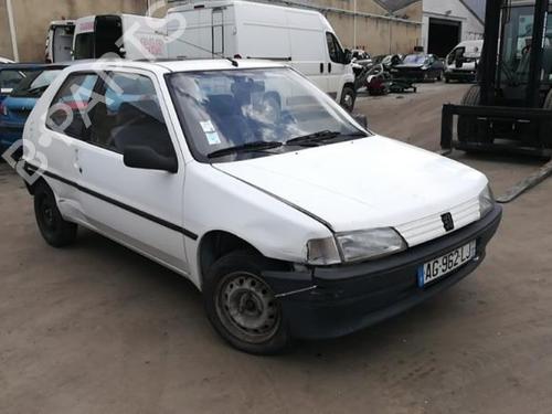 Left taillight PEUGEOT 106 I (1A, 1C) 1.1 | BP25516016C34 