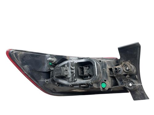 right-taillight-renault-clio-iv-bh_-2012-2013-2014-2015-2016-2017-2018-2019-2020-2021-25540262 main image