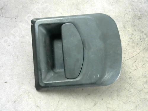 Używane Klamka zewnętrzna drzwi przednich prawych IVECO DAILY III Van 35 C 12 V, 35 S 12 V (AGKA43A2, AGKB43A2, AGKB46A2,... (116 hp) 25523678