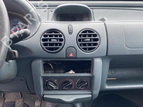 Left headlight RENAULT KANGOO Express (FC0/1_) 1.4 (FC0C, FC0B, FC0H, FC0M) | BP25546597C28 - Image 10