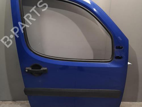 Used Right front door Right front door 25554561 25554561